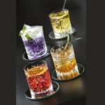 Set di 4 bicchieri da cocktail professionali selezionati per il tuo cocktail bar o ristorante, ultra-resistenti e dal design senza tempo sanno valorizzare ogni tua creazione.